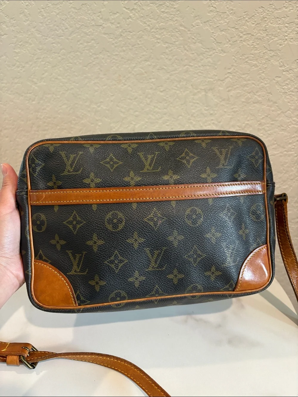 Sold Louis Vuitton NO884 Trocadero 27 Brown Monogram LV Crossbody